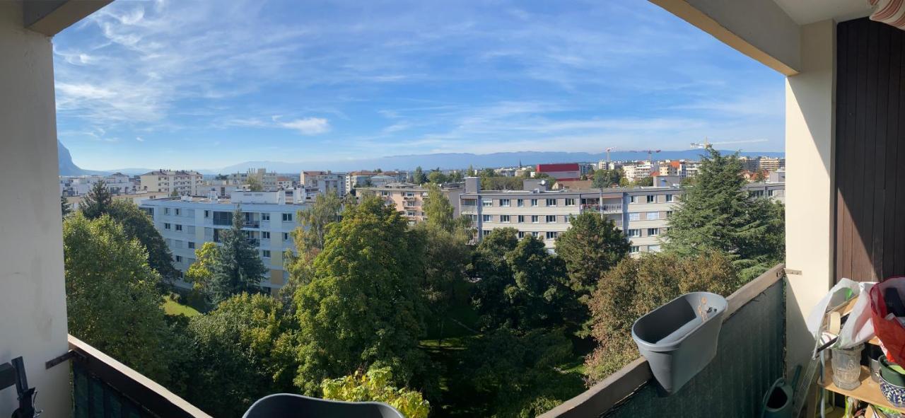 Appartement Avec Belle Vue Et Place De Parking Аннмасс Екстер'єр фото